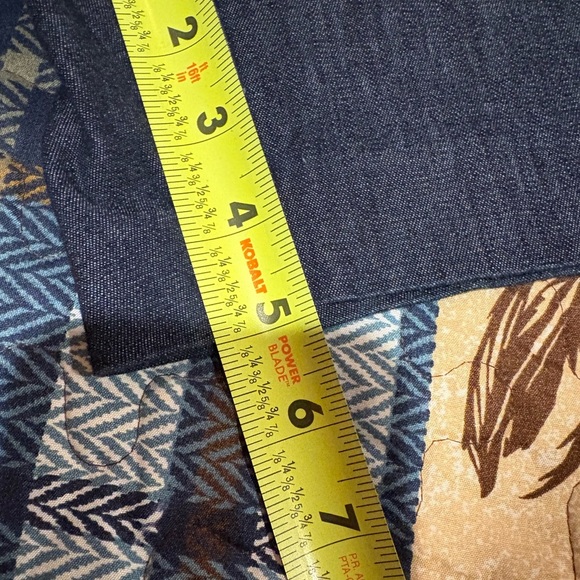 Banana Republic Hampton Fit Chambray
Blue Shorts Size 27/4 - Picture 6 of 8